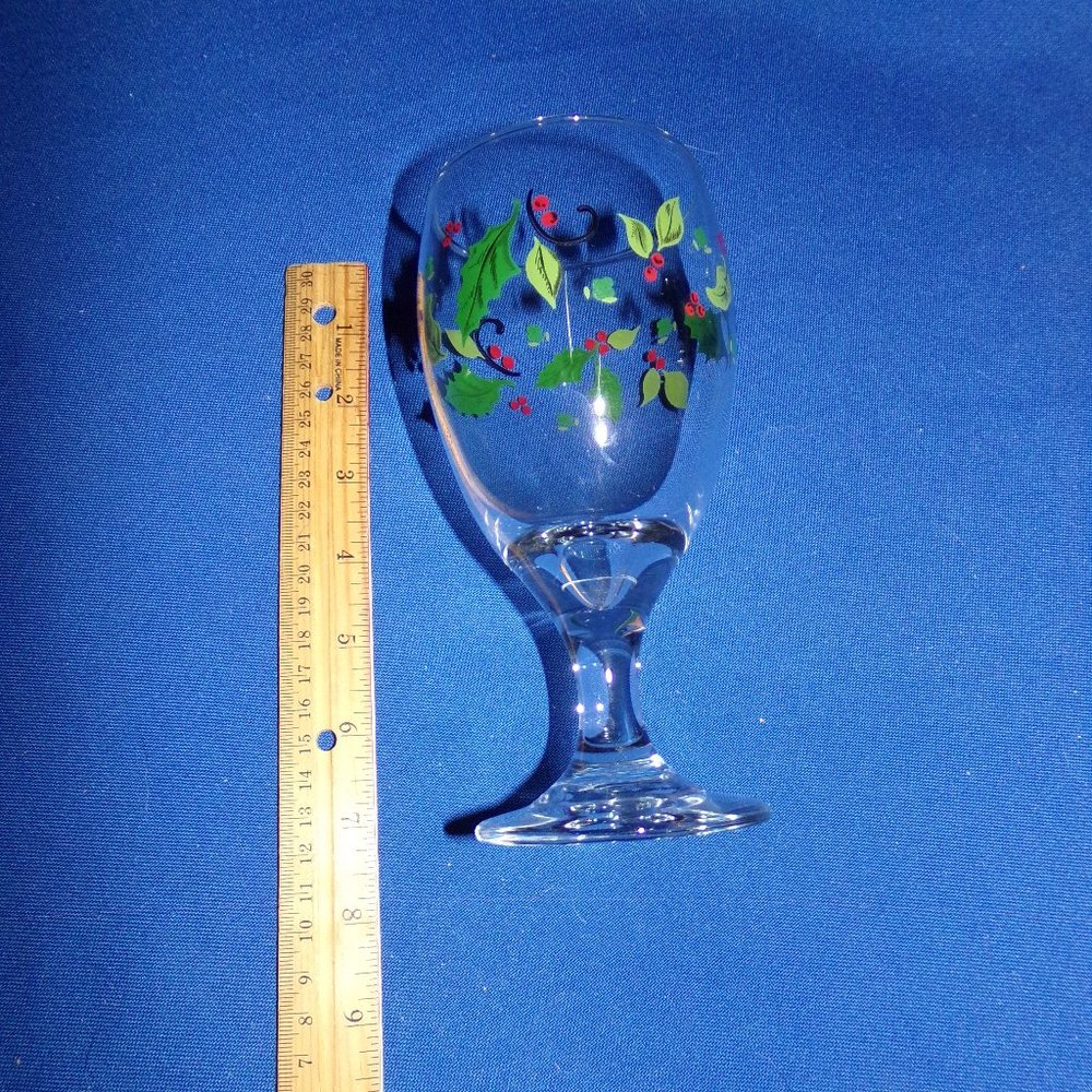 Vintage Libby or Libbey Christmas Holly Berry Wine Glass Stemware